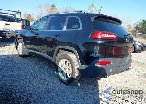 2018 Jeep Cherokee Latitude Fwd z USA, uszkodzony, nr VIN 1C4PJLCB2JD537456